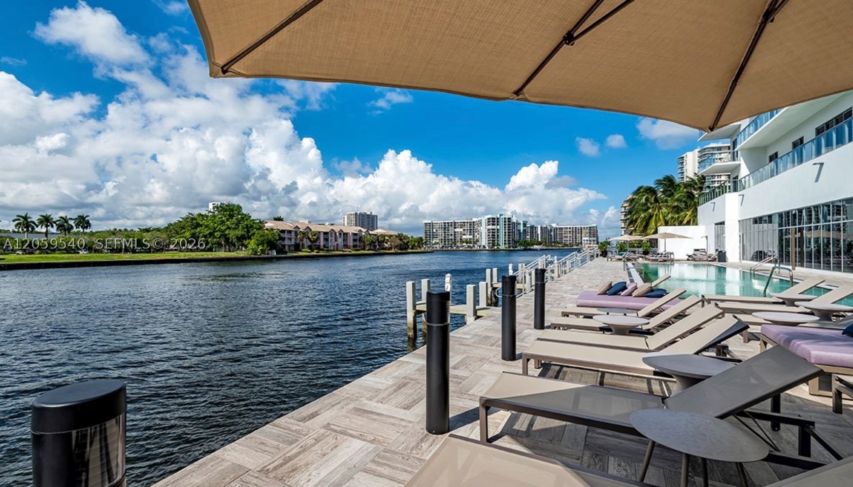4010 S Ocean Dr R1006 Property Photo 19