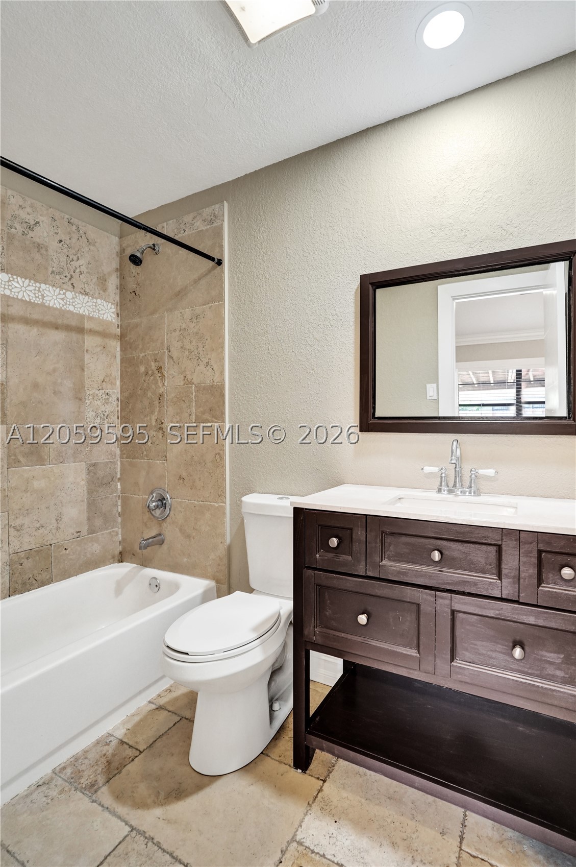 8204 Sw 12th St Property Photo 10