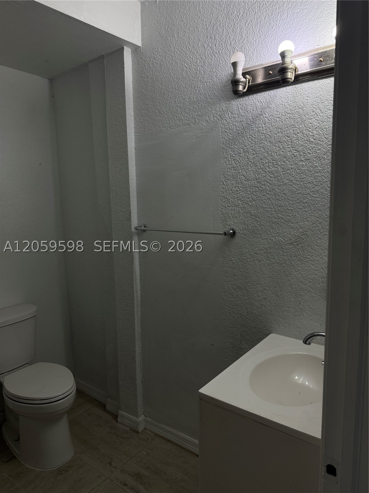 15430 Sw 194th Ave . Property Photo 4