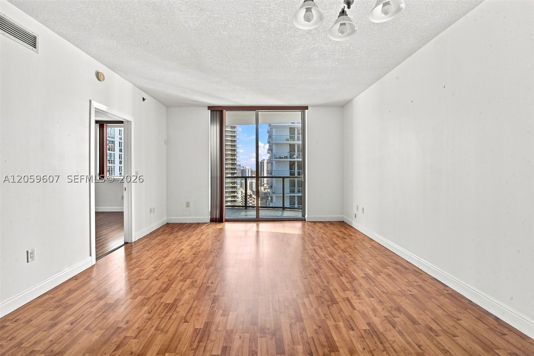 1060 Brickell Avenue 2315 Property Photo 4
