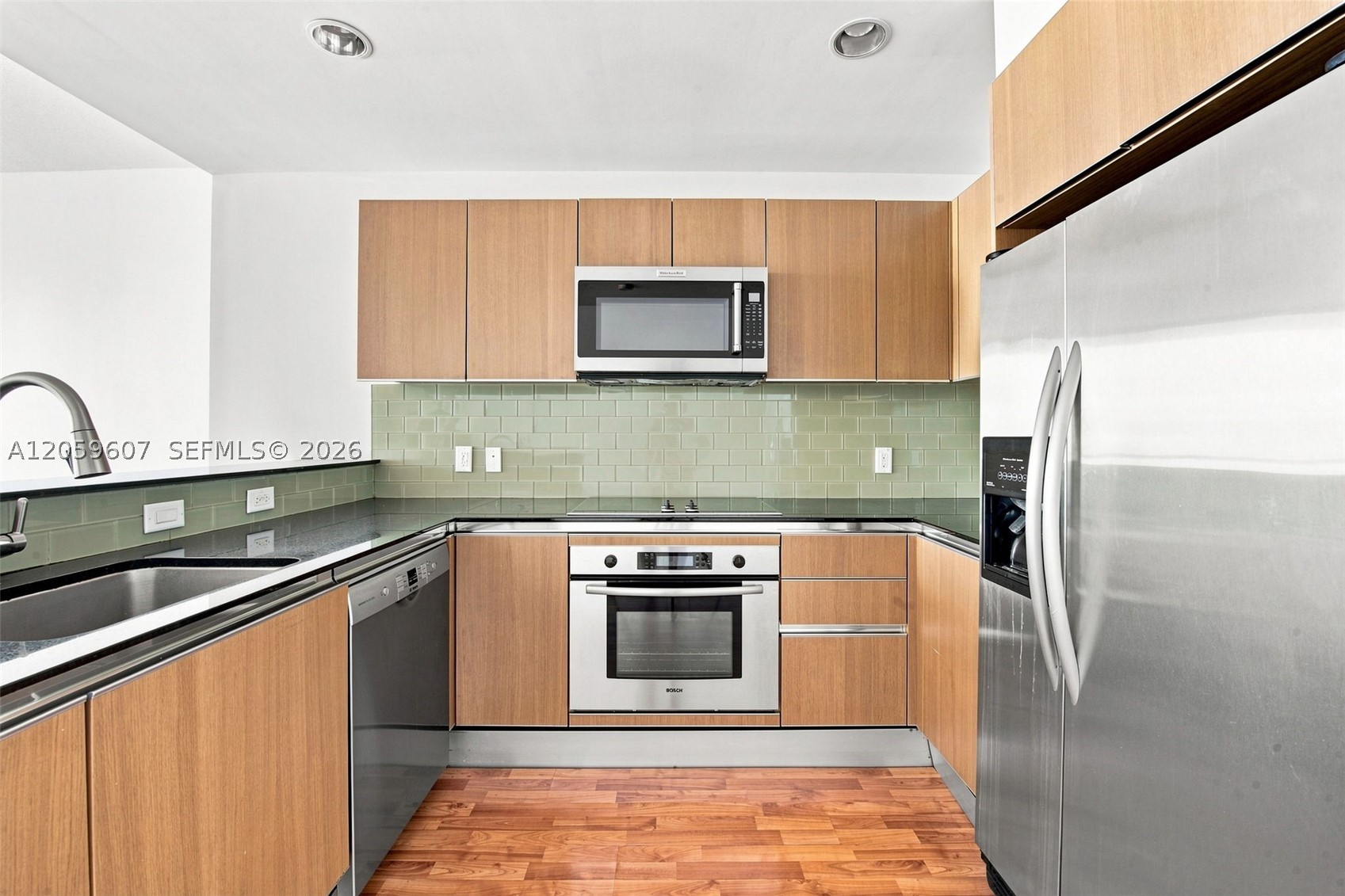 1060 Brickell Avenue 2315 Property Photo 6
