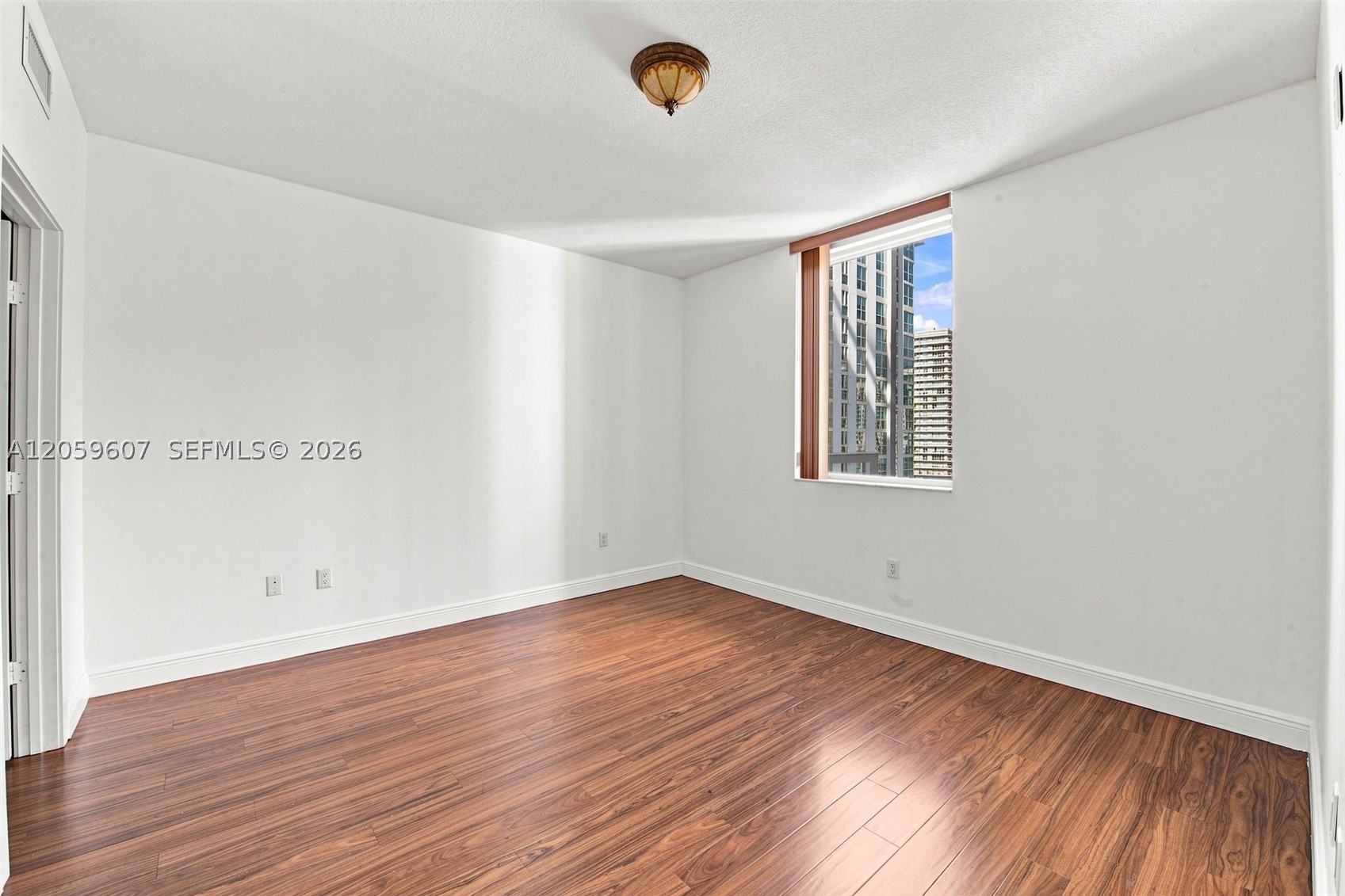1060 Brickell Avenue 2315 Property Photo 9