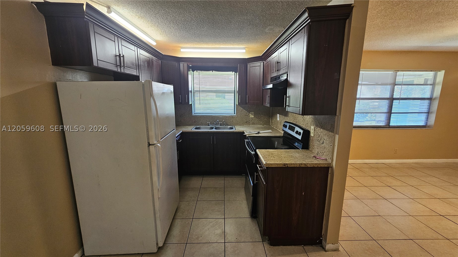 2508 E Johnson St 7 Property Photo 6