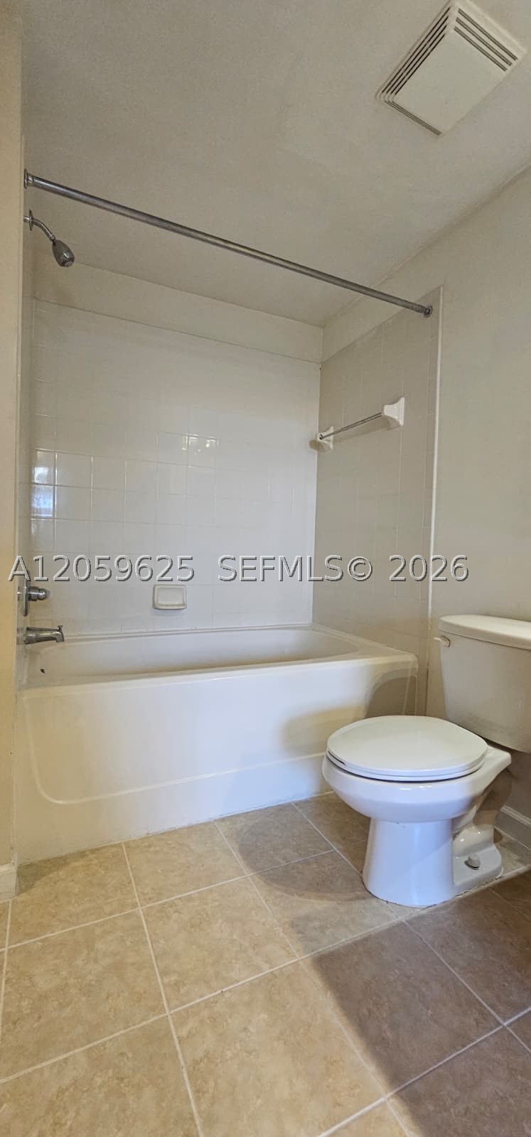 1919 Van Buren St 515a Property Photo 15