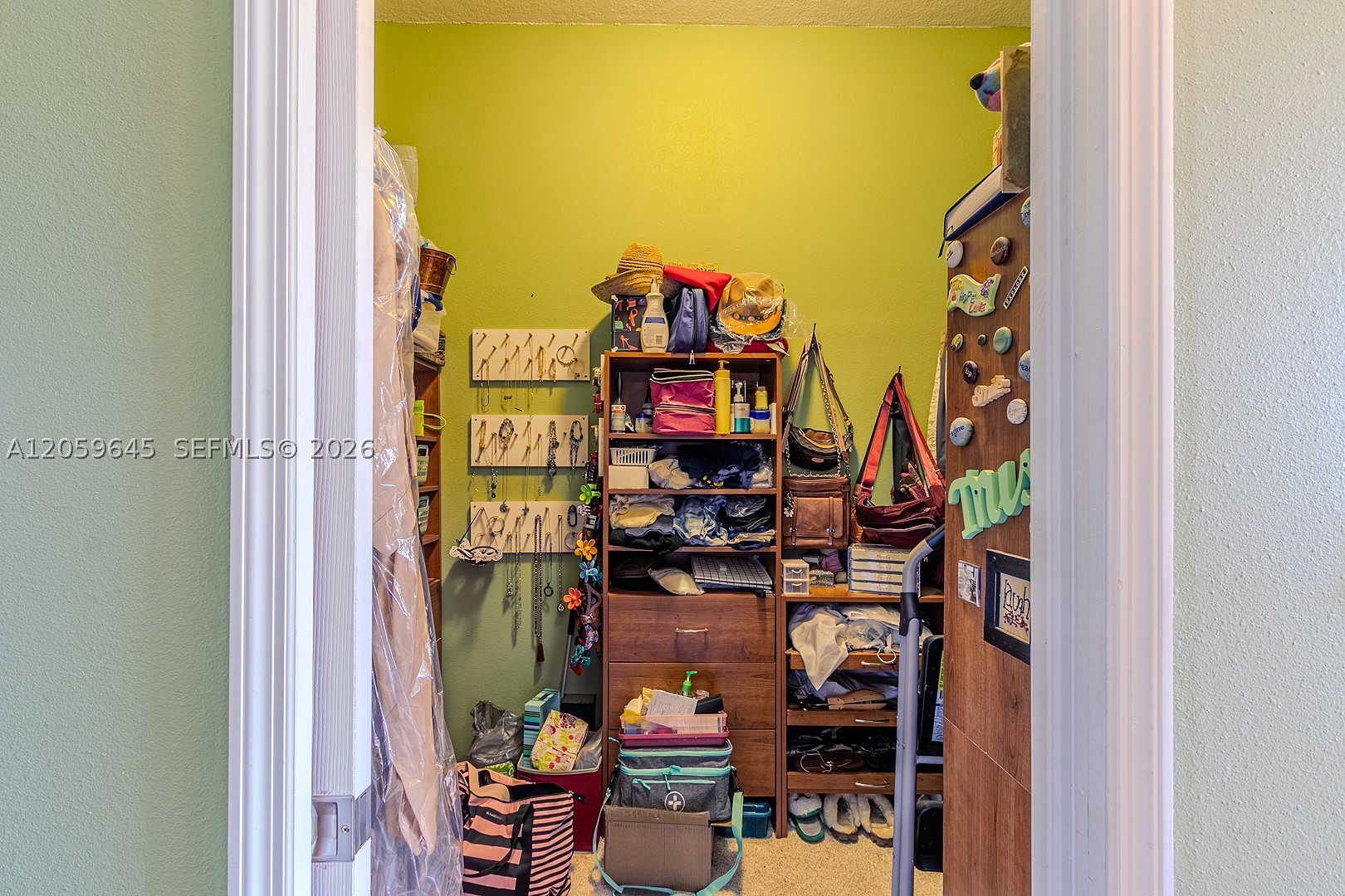 374 Parker St Ne Property Photo 25