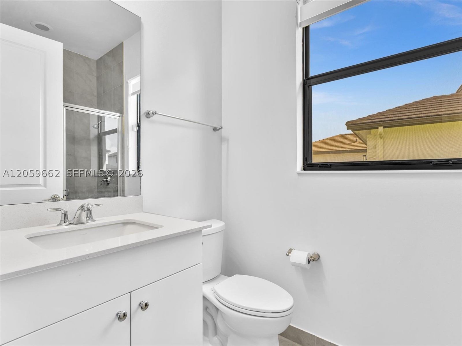 4784 Sophia Dr Property Photo 10