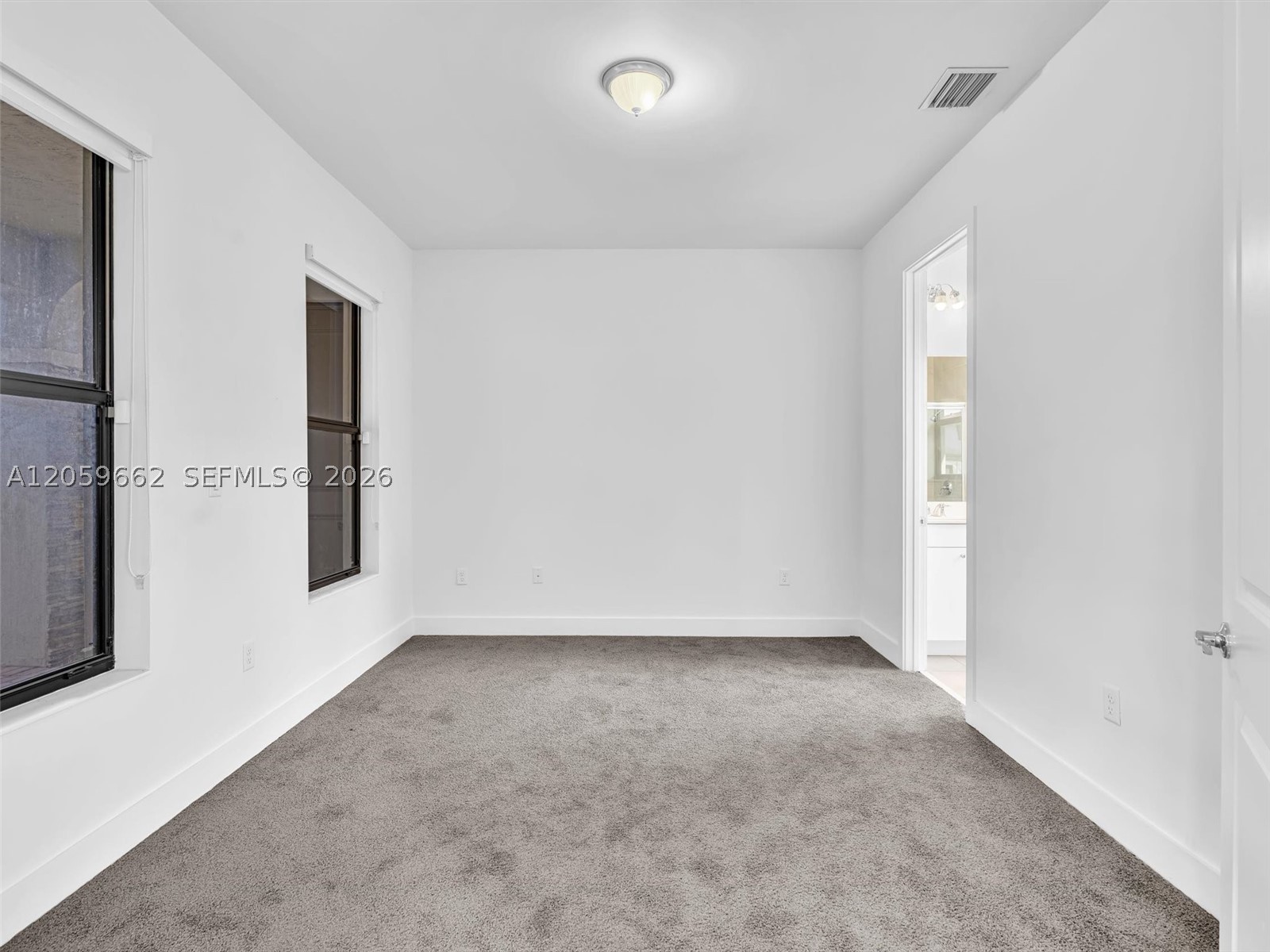 4784 Sophia Dr Property Photo 18