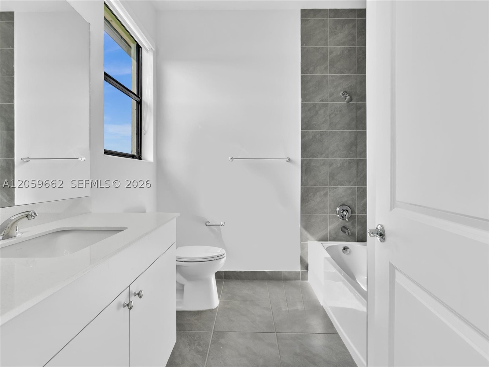 4784 Sophia Dr Property Photo 58