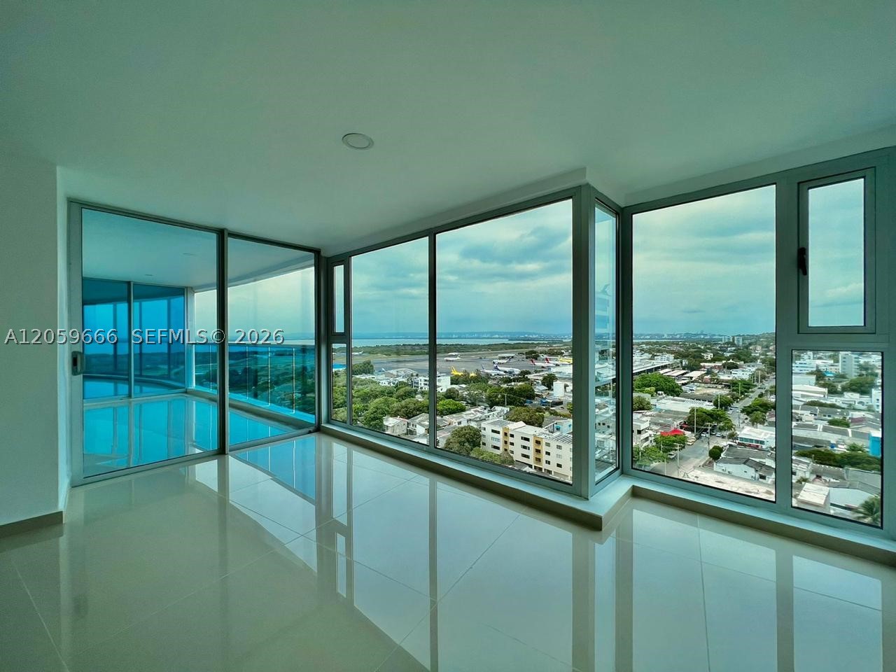 A12059666 Property Photo 1