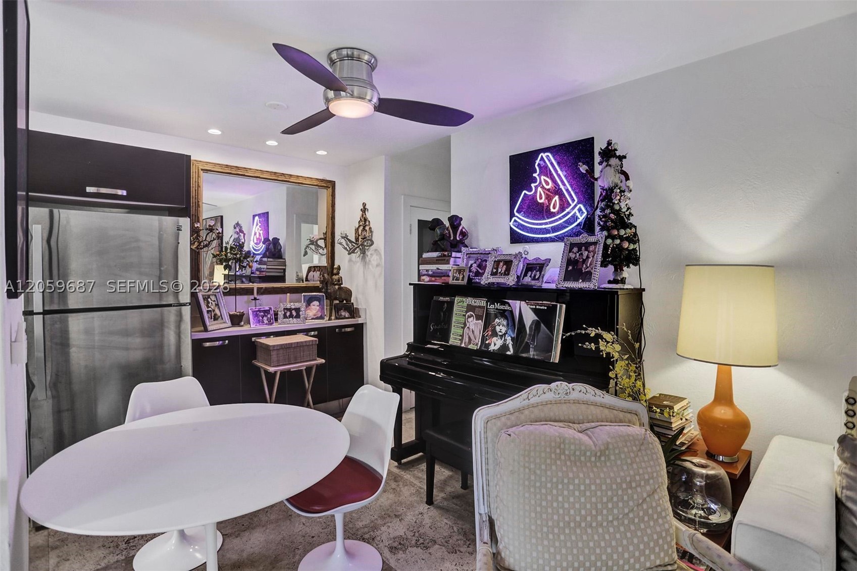 350 Collins Ave 310 Property Photo 7