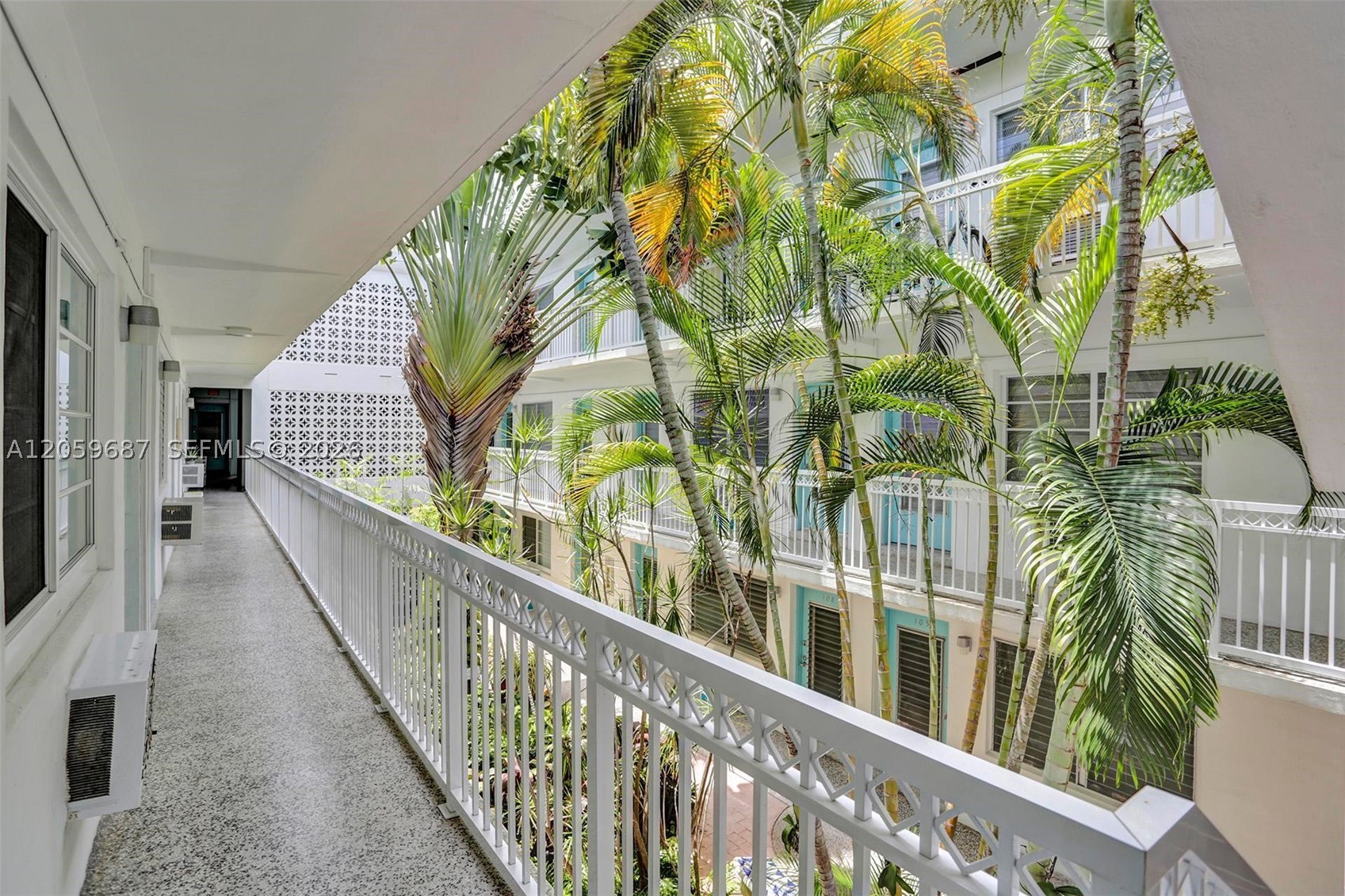 350 Collins Ave 310 Property Photo 15