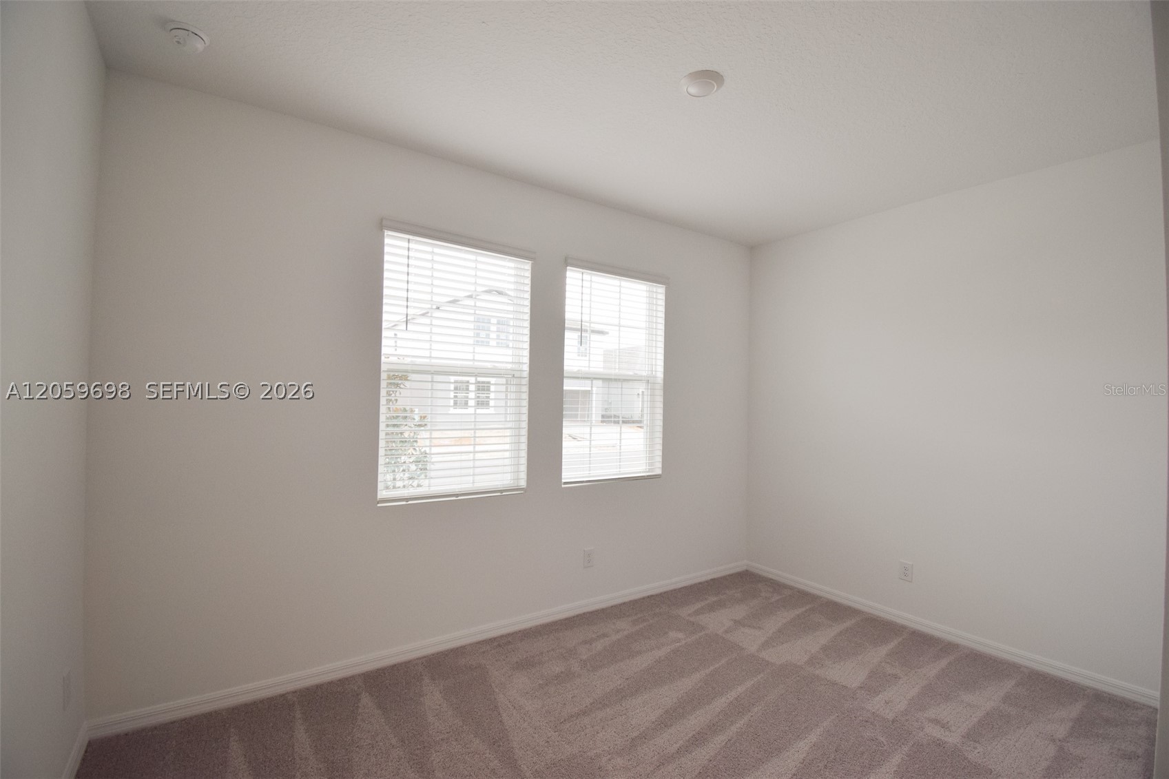 2370 Lancashire St Property Photo 12