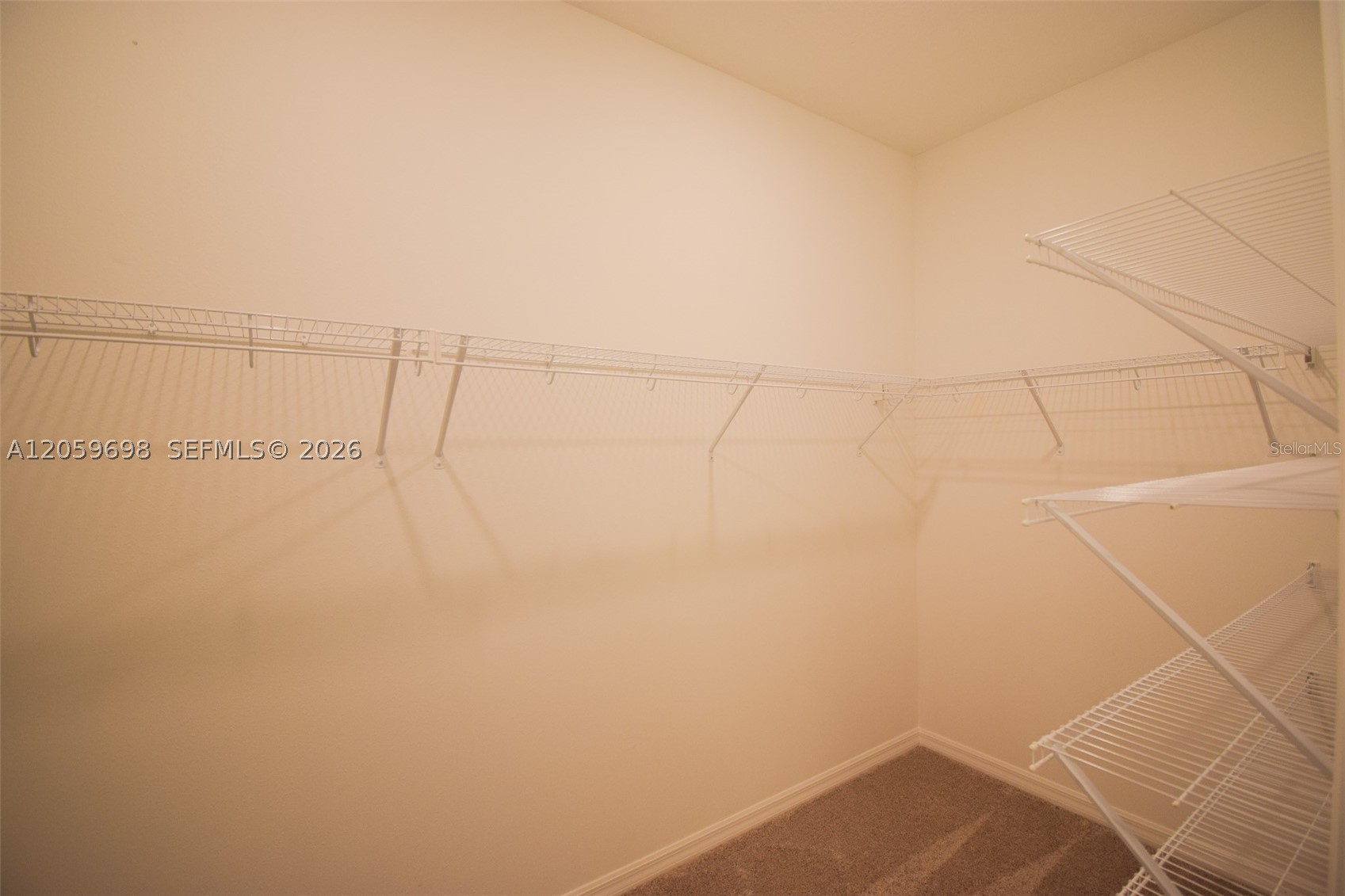 2370 Lancashire St Property Photo 25