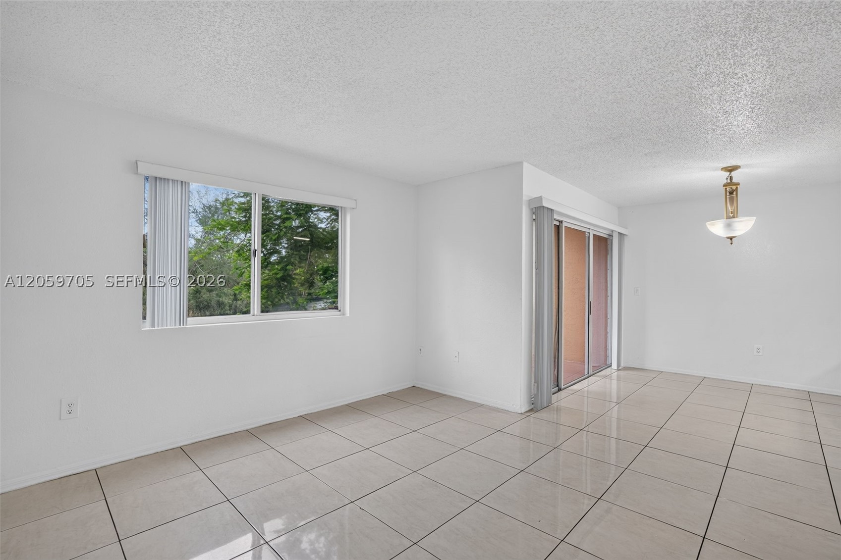 6225 Kendale Lakes Cir 253 Property Photo 18
