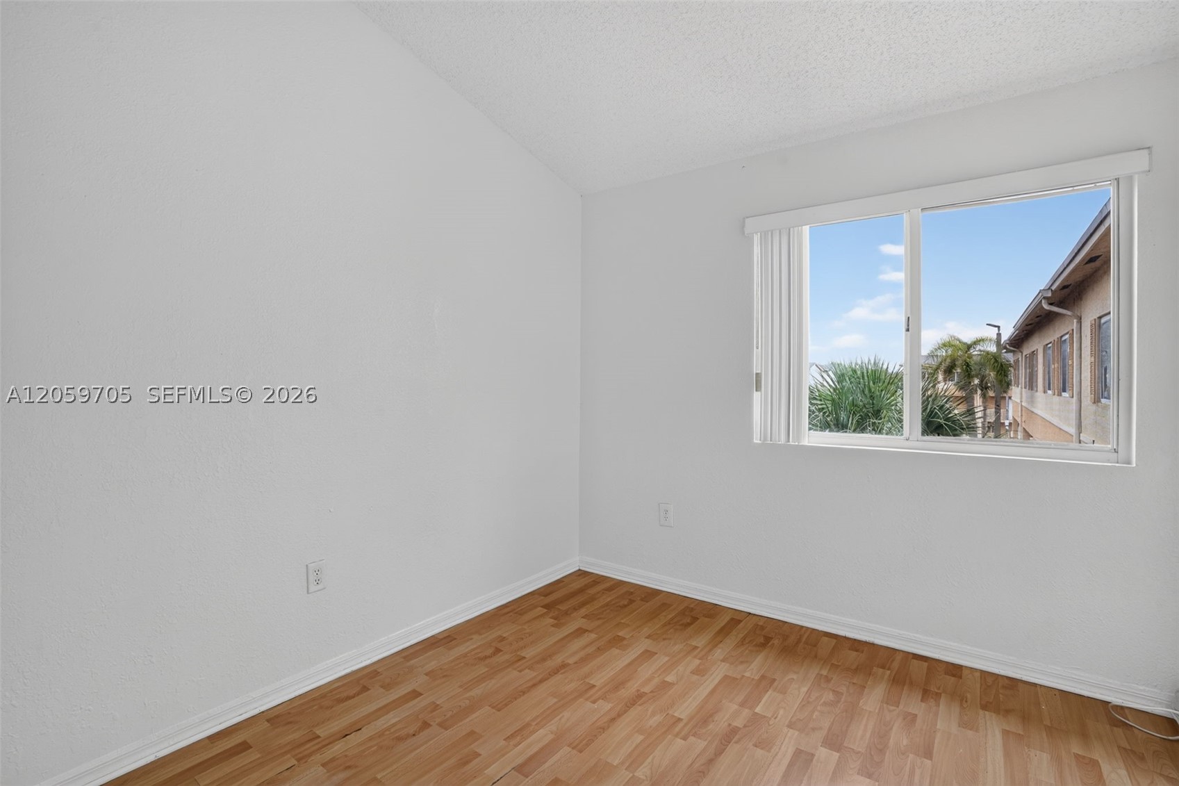 6225 Kendale Lakes Cir 253 Property Photo 27