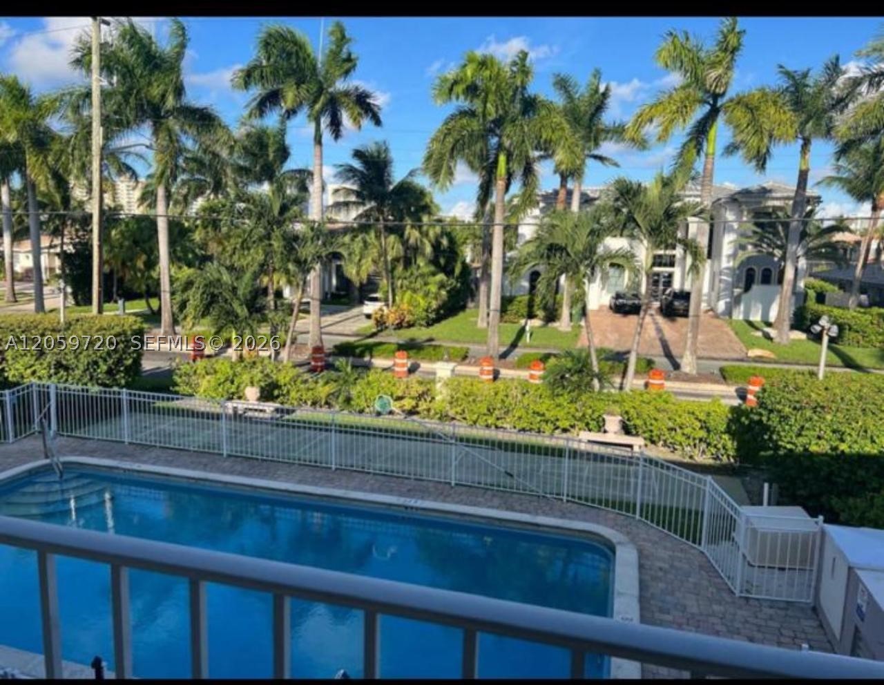 500 Layne Blvd 14 Property Photo 2