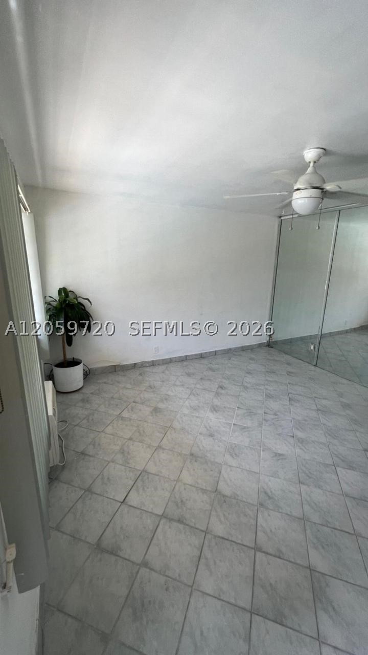 500 Layne Blvd 14 Property Photo 11
