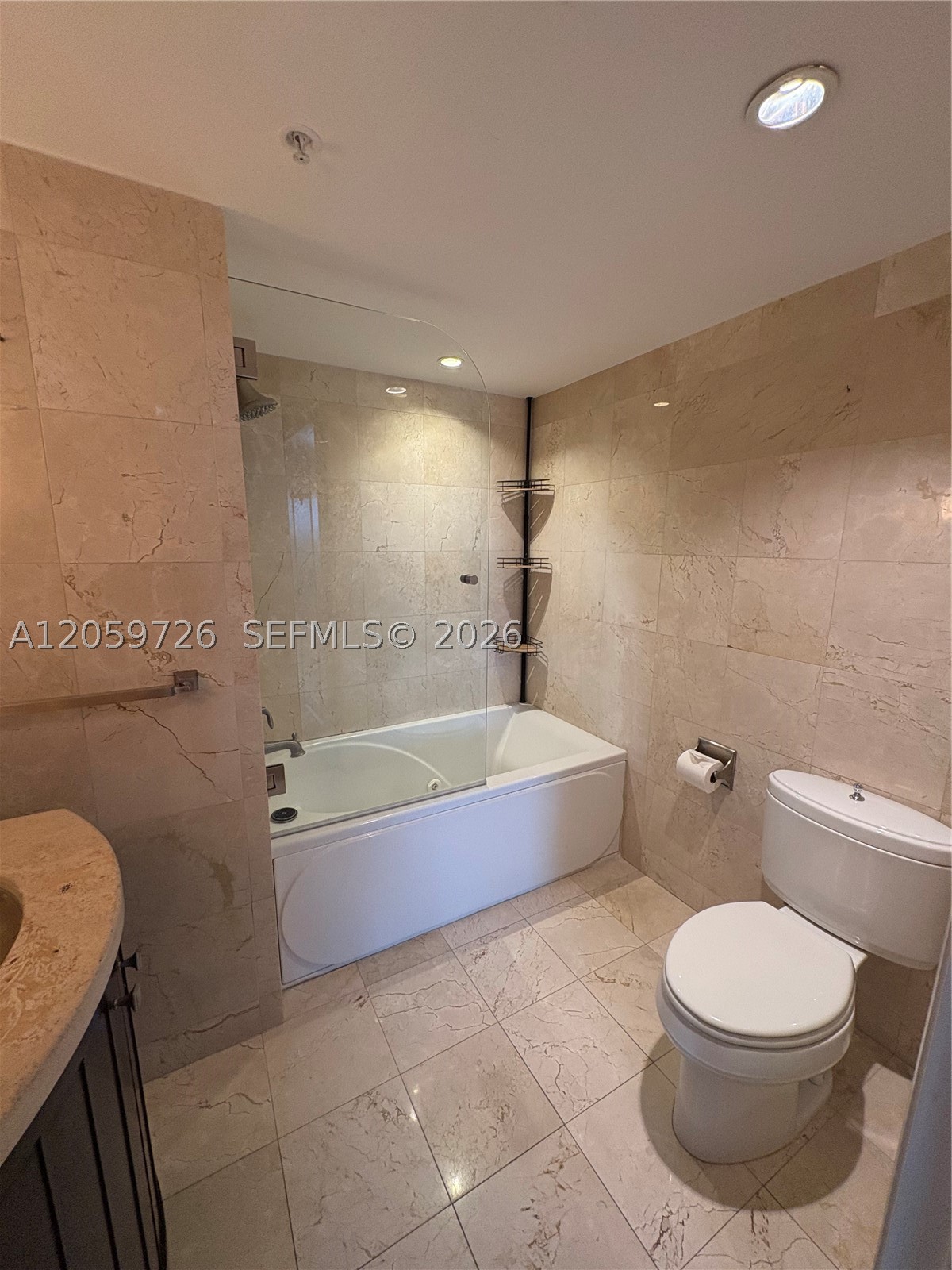 300 Euclid Ave 209 Property Photo 18