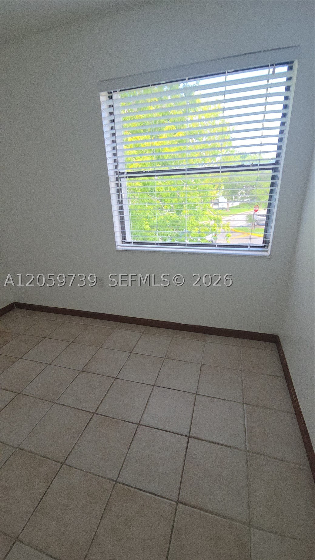 9437 Fontainebleau Blvd 202 Property Photo 33