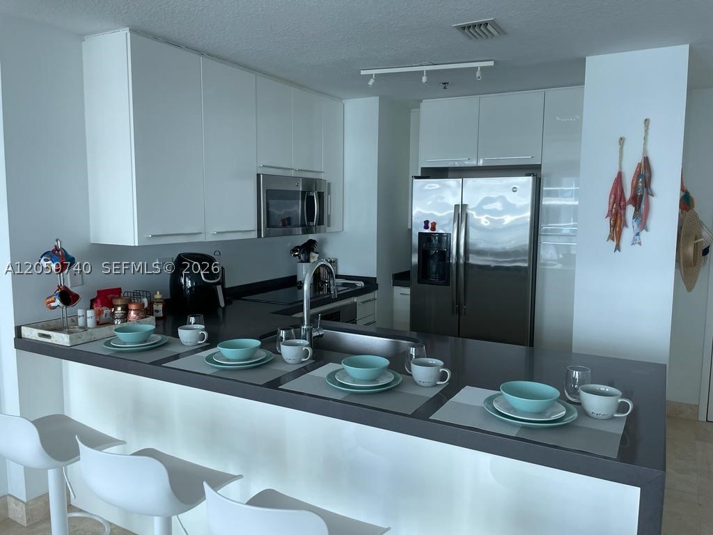 6515 Collins Ave 710 Property Photo 10