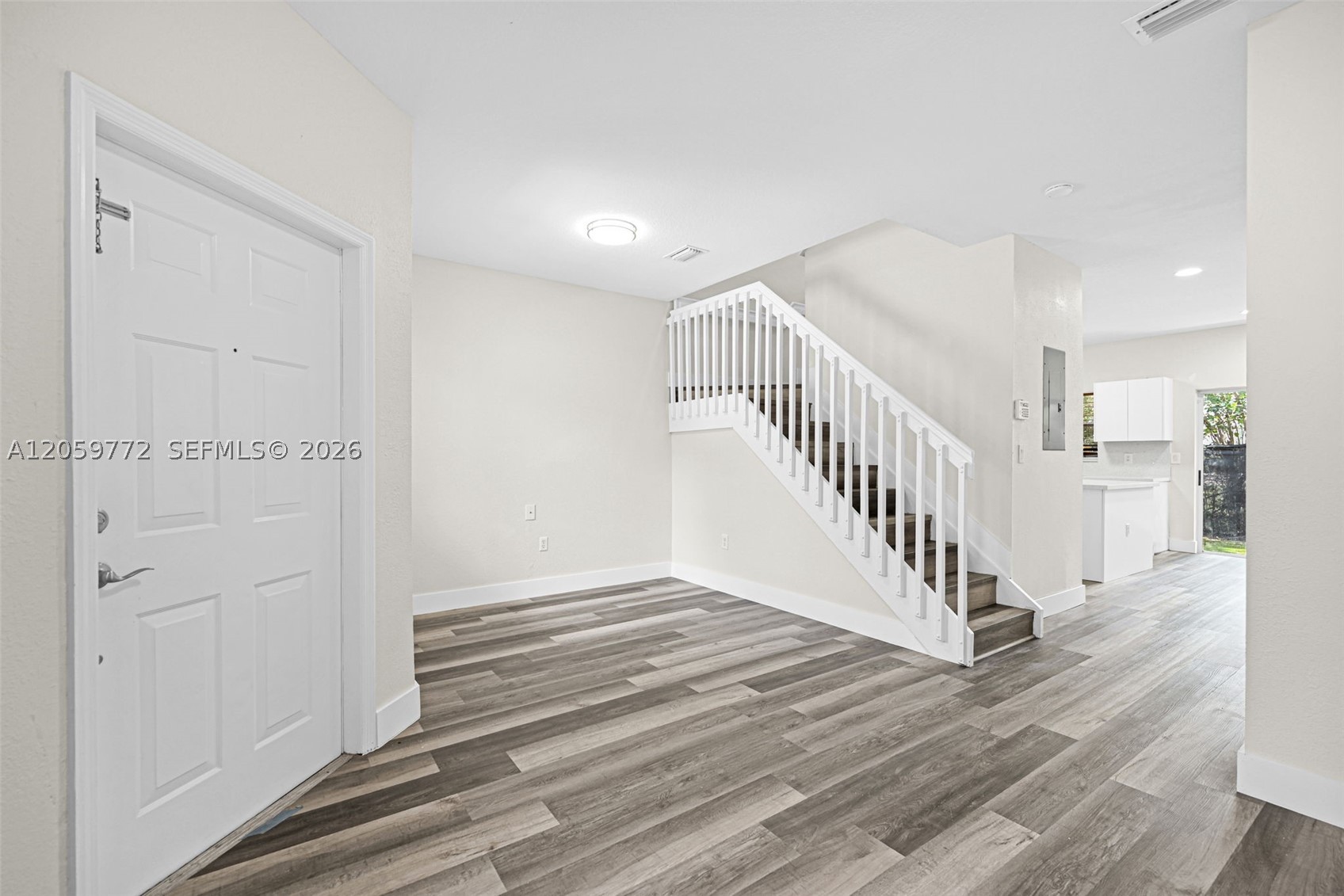 1681 Se 30th St 1681 Property Photo 5