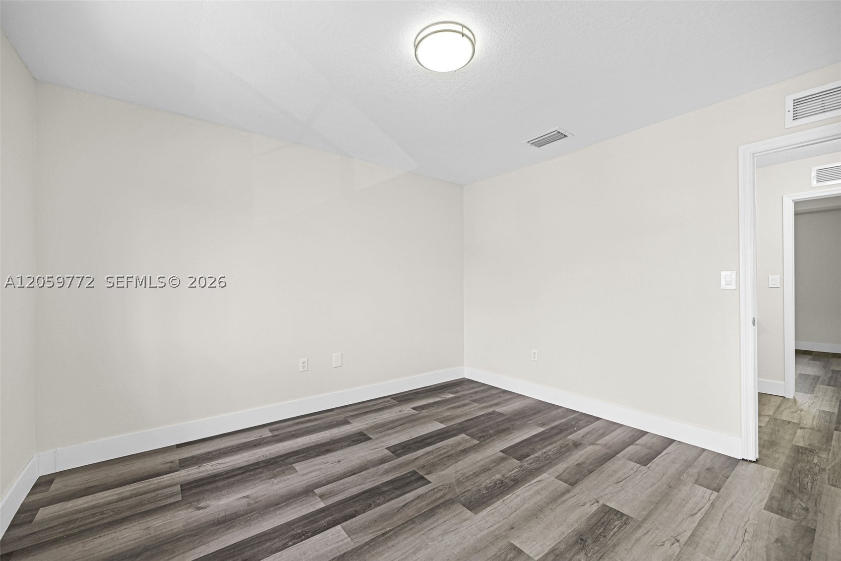1681 Se 30th St 1681 Property Photo 39