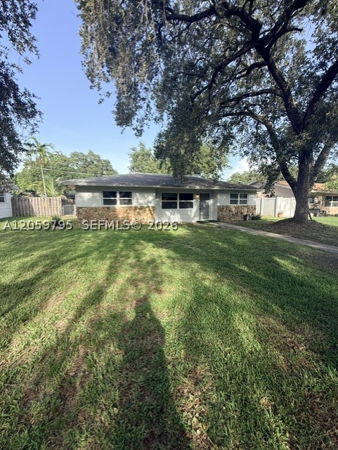 5180 27 Terrace Property Photo 1