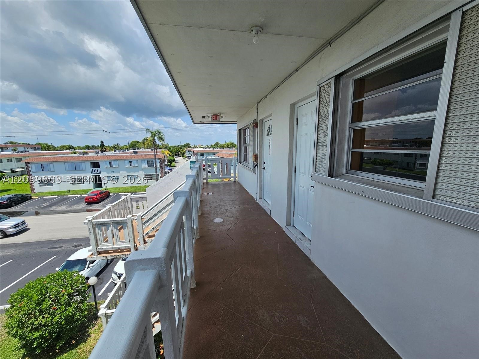 1490 Nw 43rd Ave 301 Property Photo 3