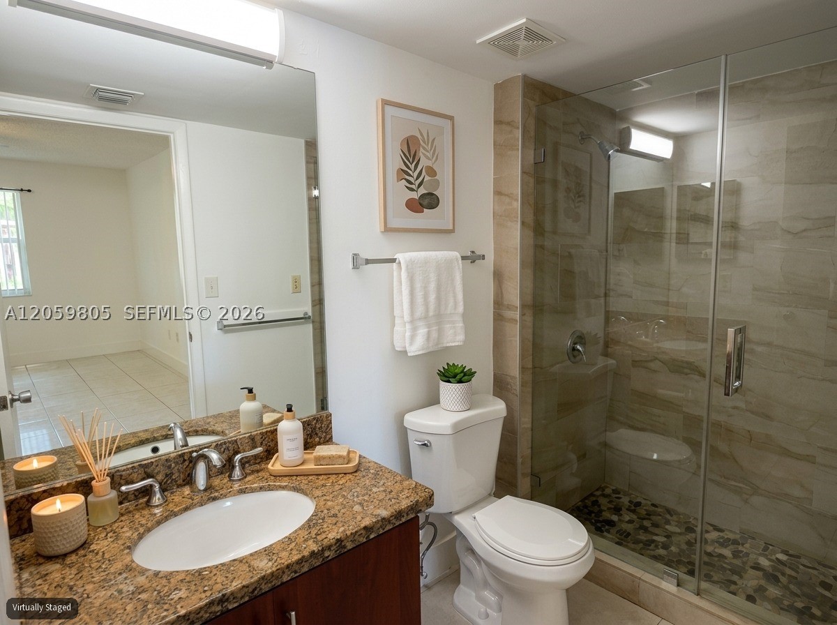 761 N Pine Island Rd 104 Property Photo 5
