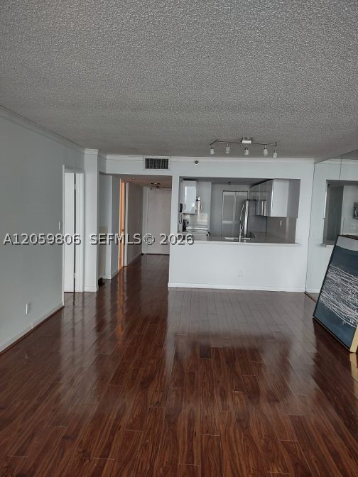 1717 N Bayshore Dr A-2938 Property Photo 11