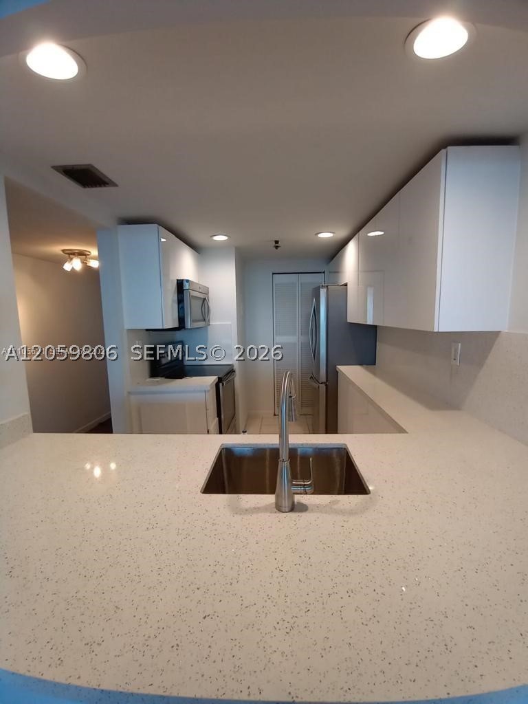 1717 N Bayshore Dr A-2938 Property Photo 14