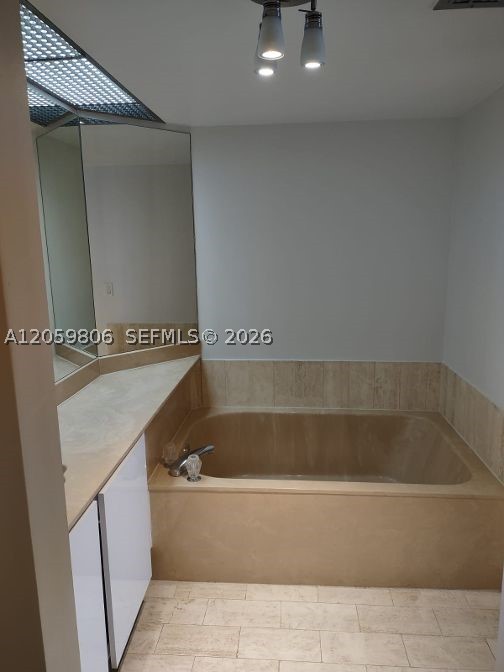 1717 N Bayshore Dr A-2938 Property Photo 15