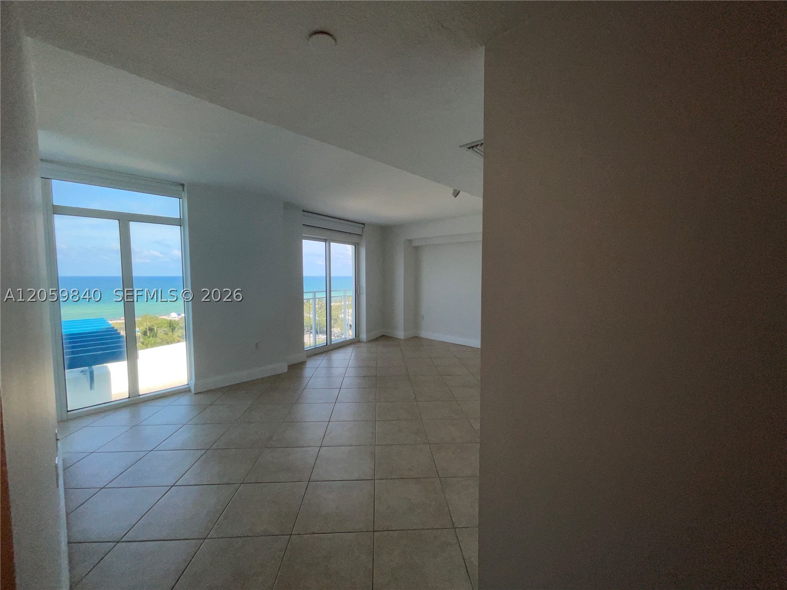 7600 Collins Ave 1008 Property Photo 23