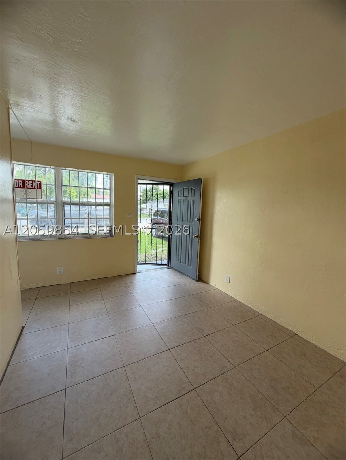 1732 NW 75th St 1732 Property Photo 1