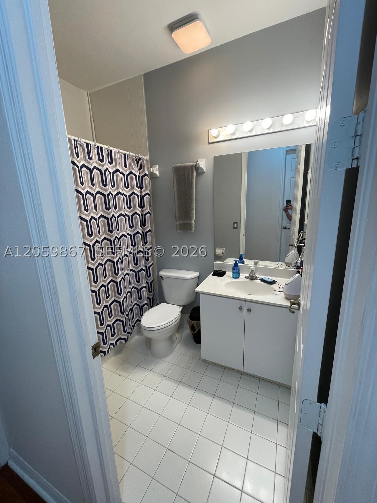 2258 Ne 42nd Cir Property Photo 33