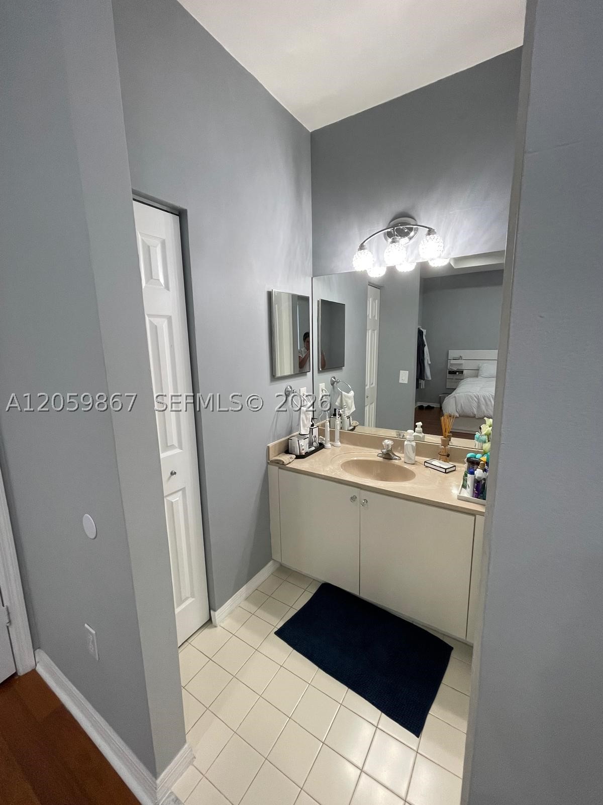 2258 Ne 42nd Cir Property Photo 38