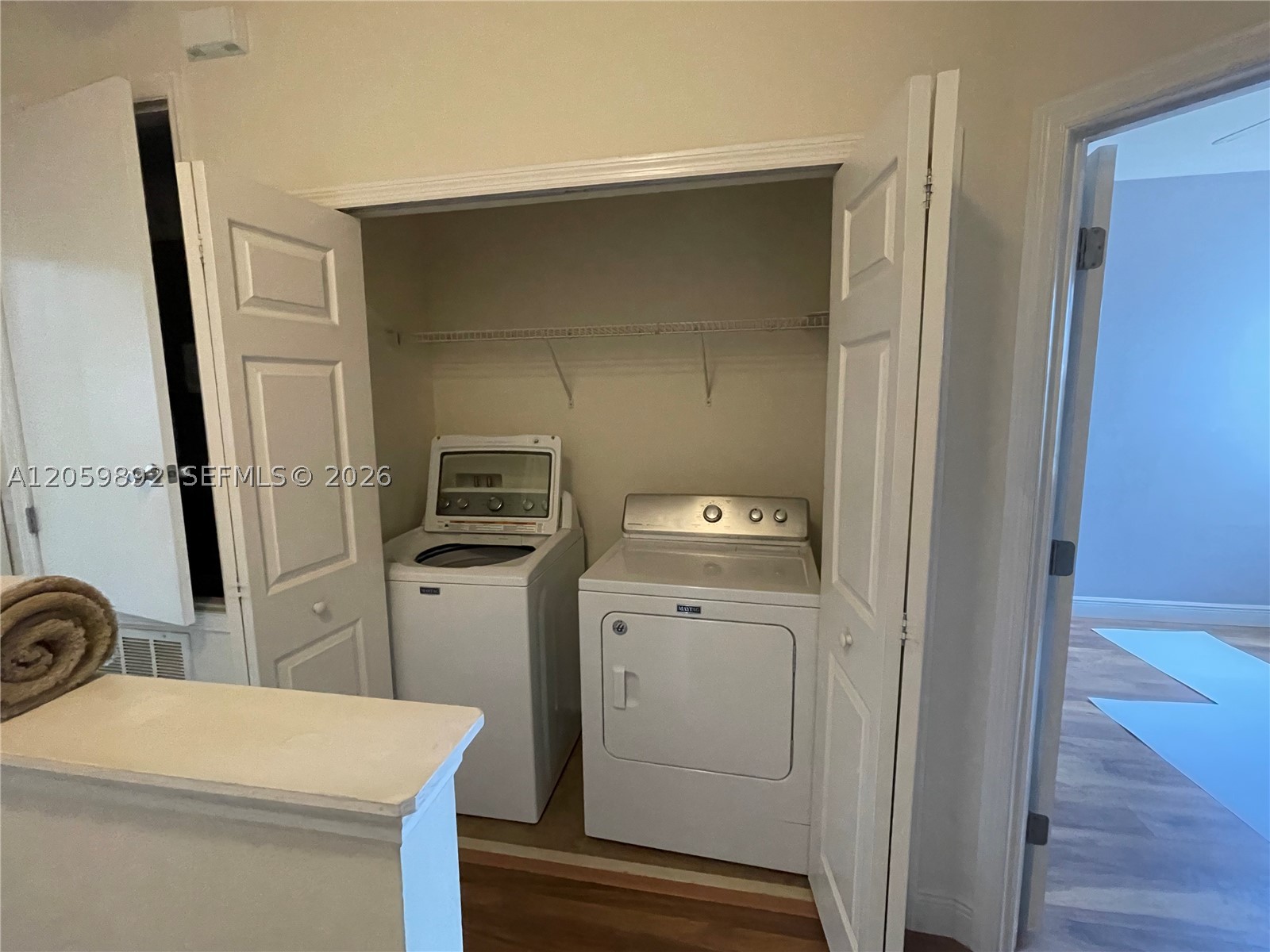 9038 Shepton Street Property Photo 11