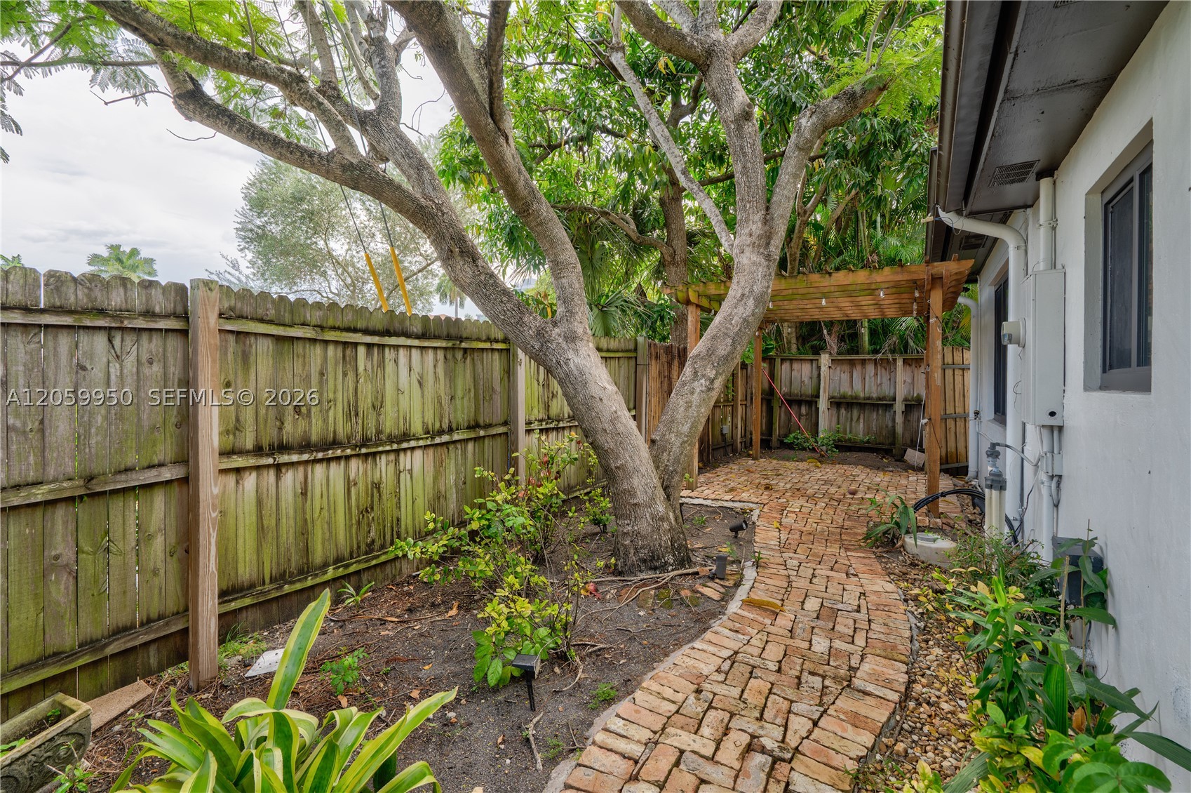 110 N 16th Ave 0 Property Photo 53