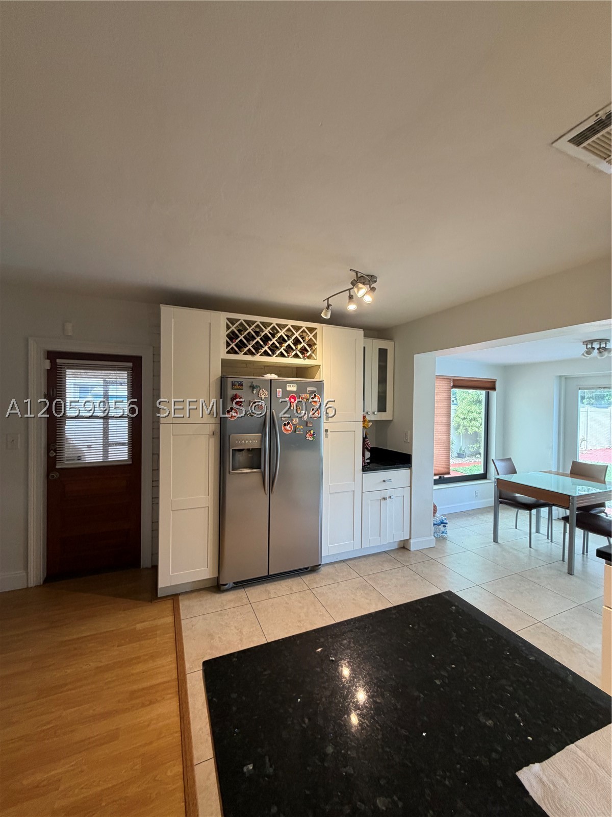 6717 Raleigh St Property Photo 9