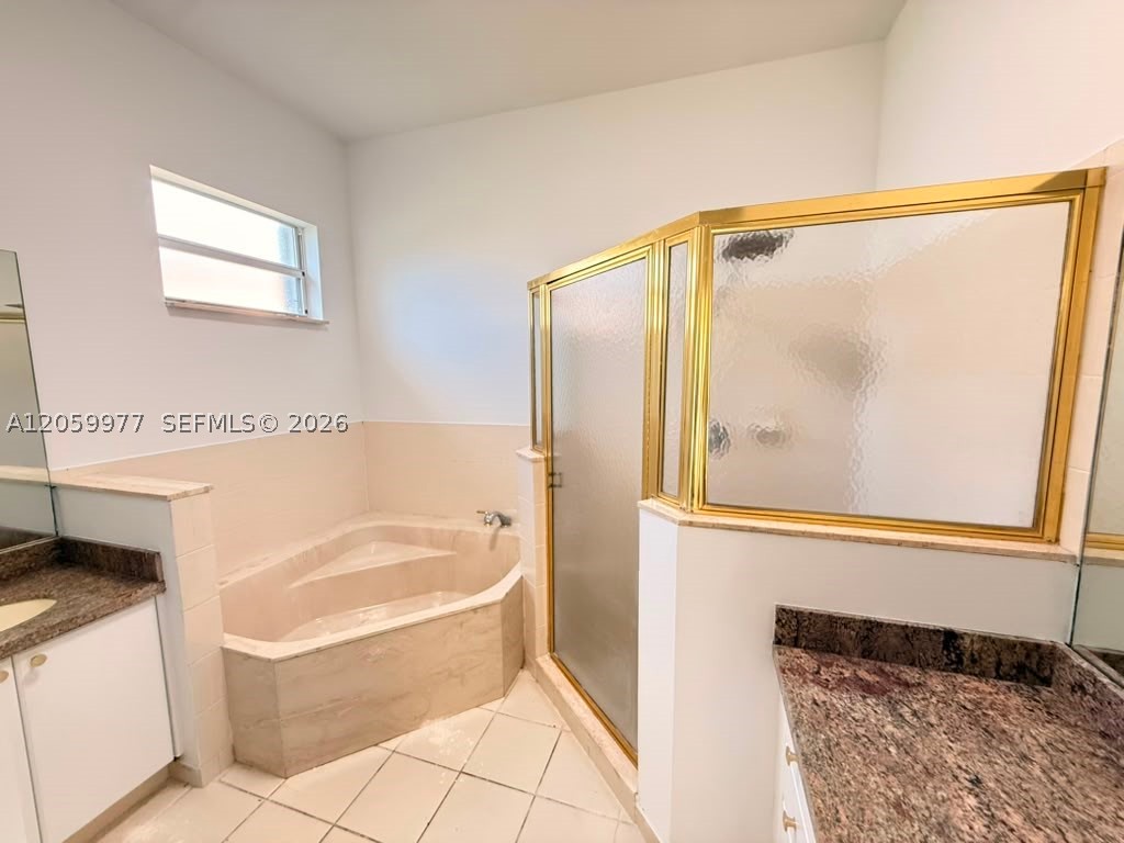420 Se 23rd Ln 420 Property Photo 17