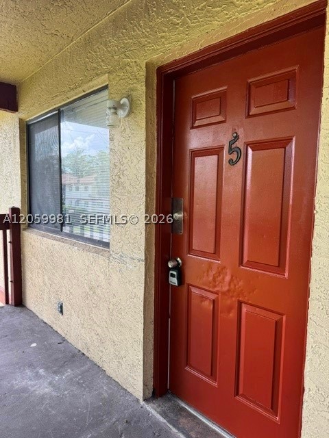 2050 NW 43rd Ter 5 Property Photo 1