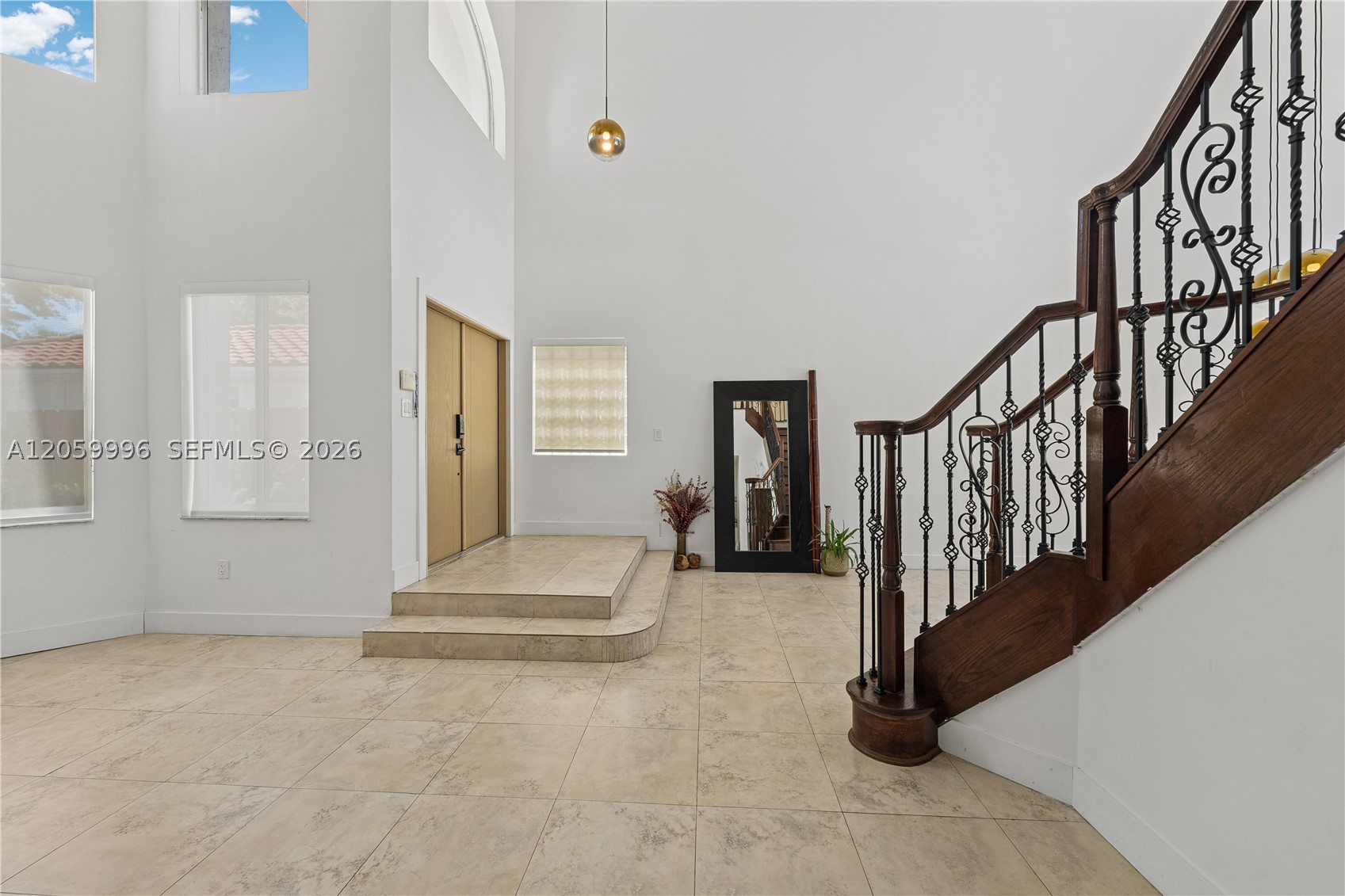 10865 Nw 73rd Ter Property Photo 6
