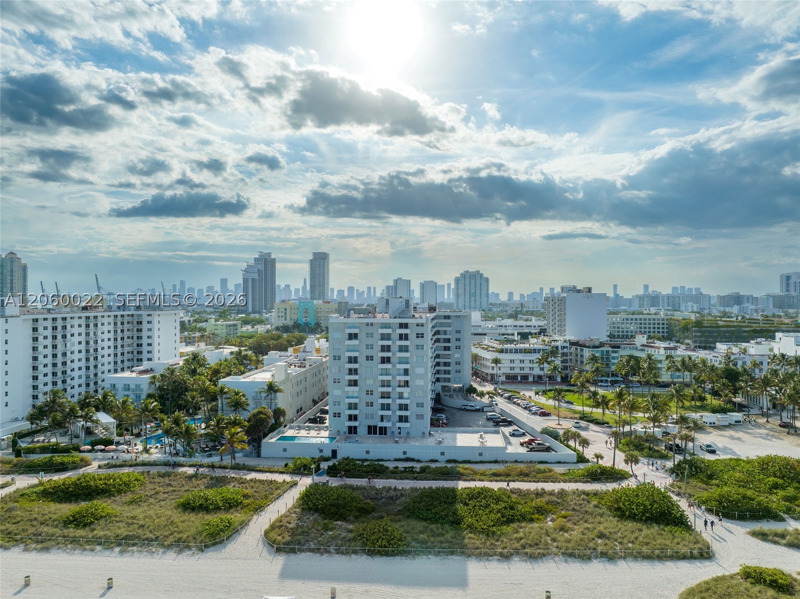465 Ocean Dr 303 Property Photo 1