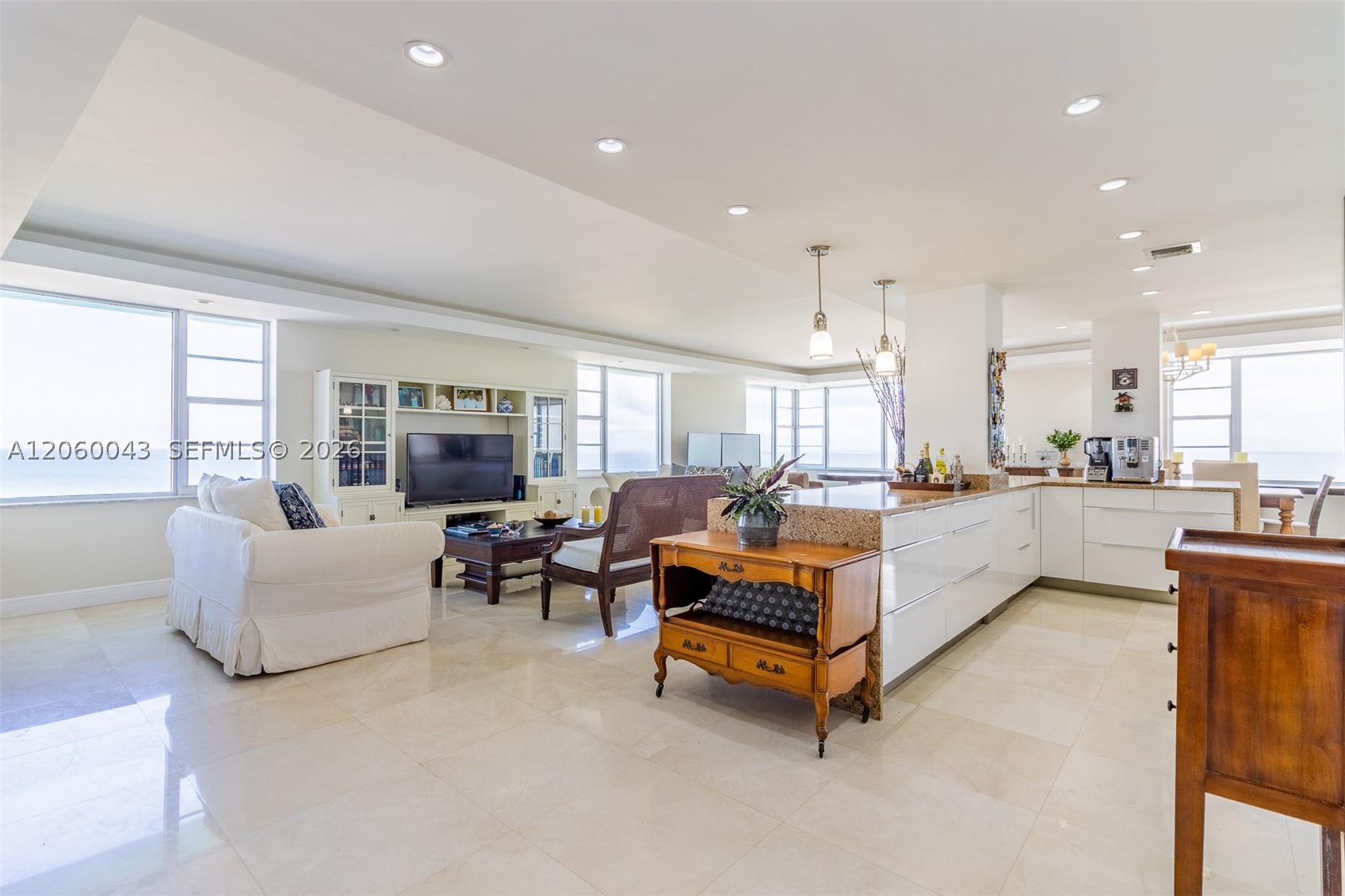 5255 Collins Ave 11E Property Photo 1
