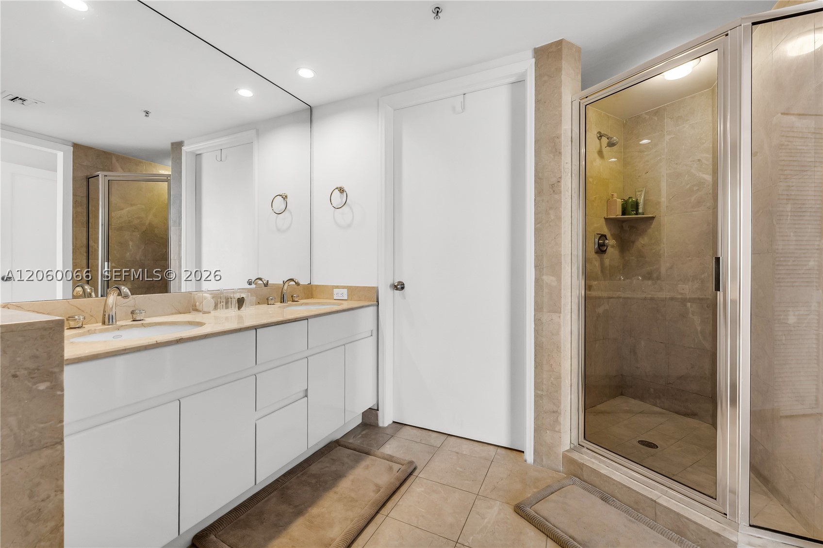848 Brickell Key Dr 1102 Property Photo 32