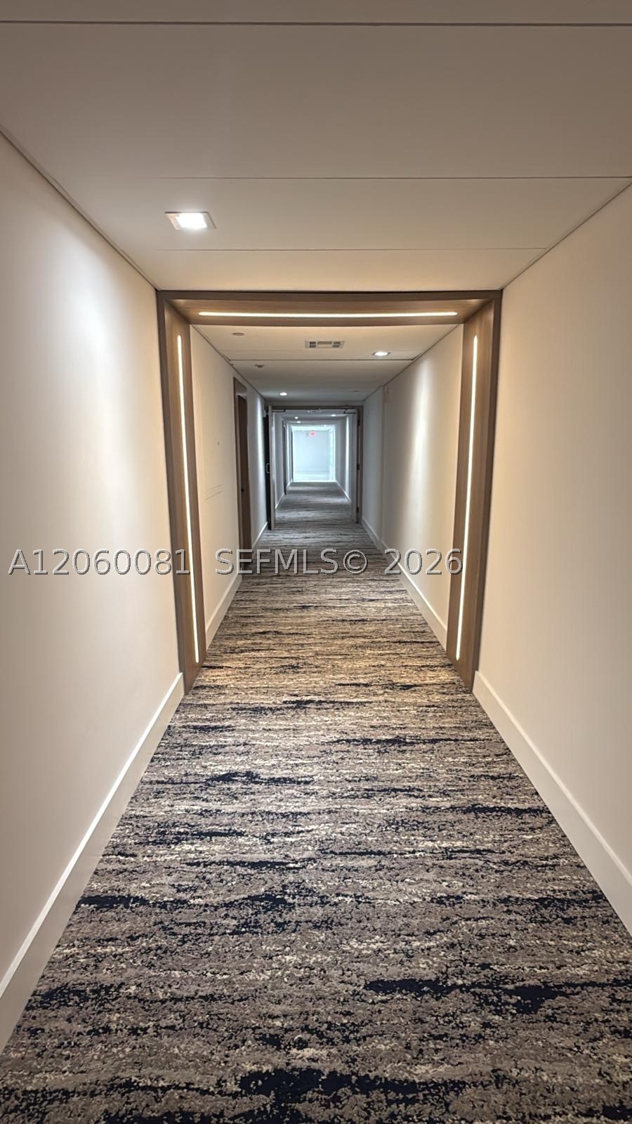 5825 Collins Ave 7b Property Photo 19