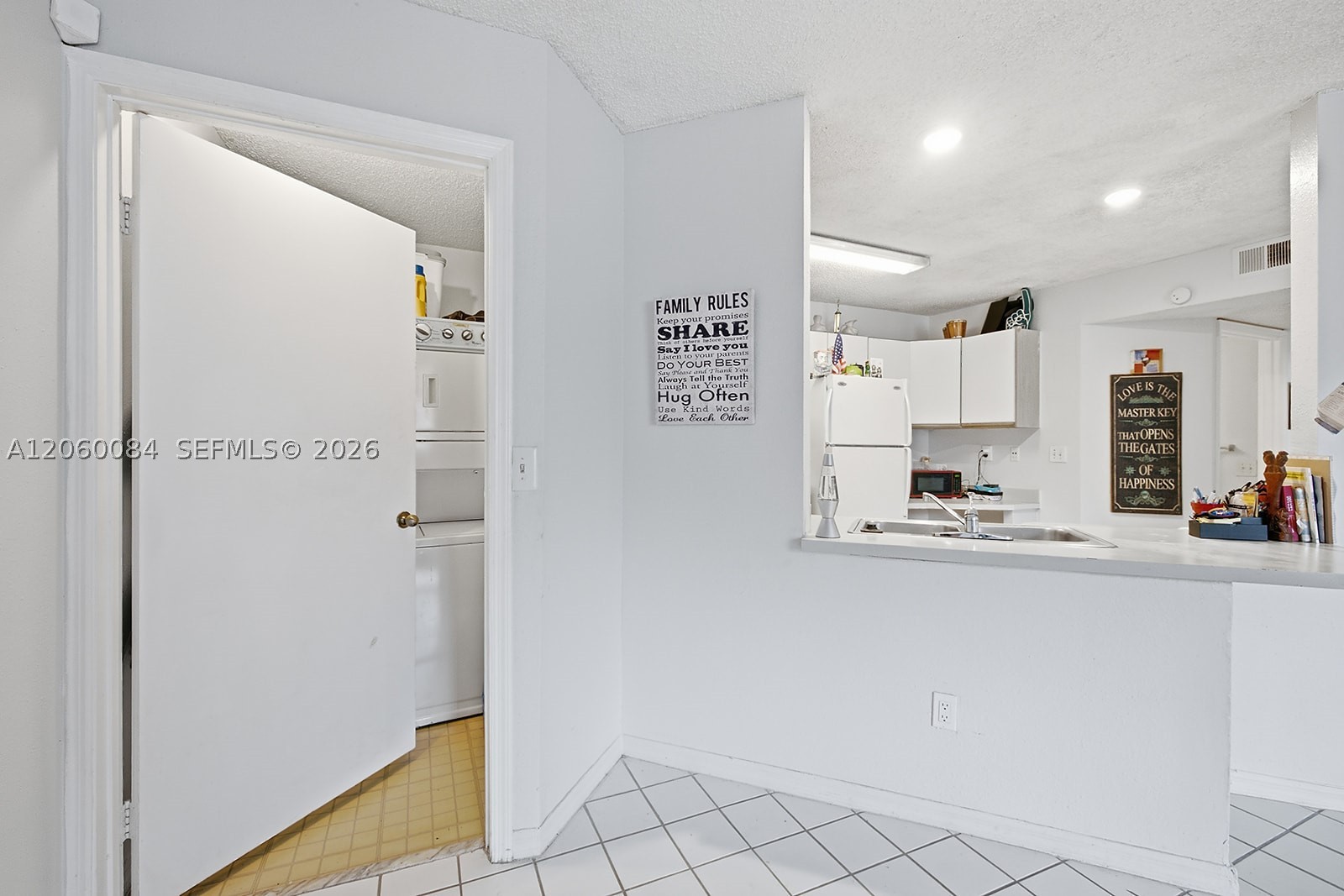 4045 W Mcnab Rd G110 Property Photo 6
