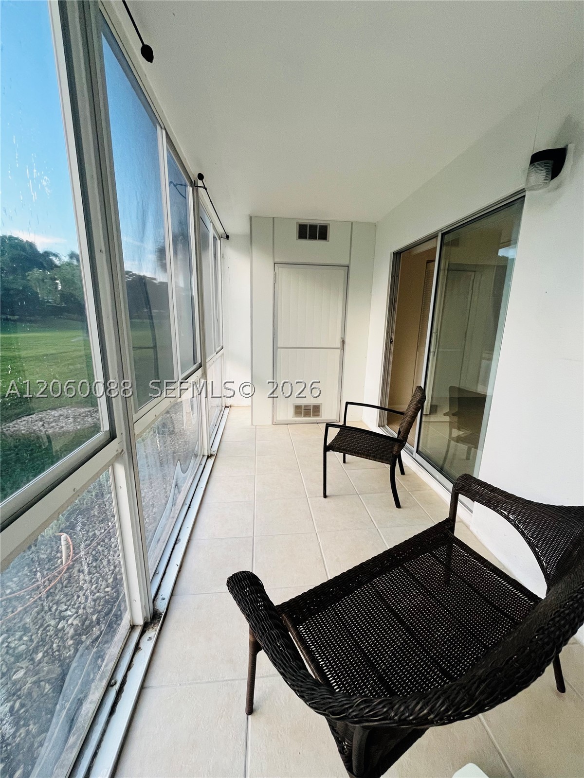 1010 Newcastle A 1010 Property Photo 15