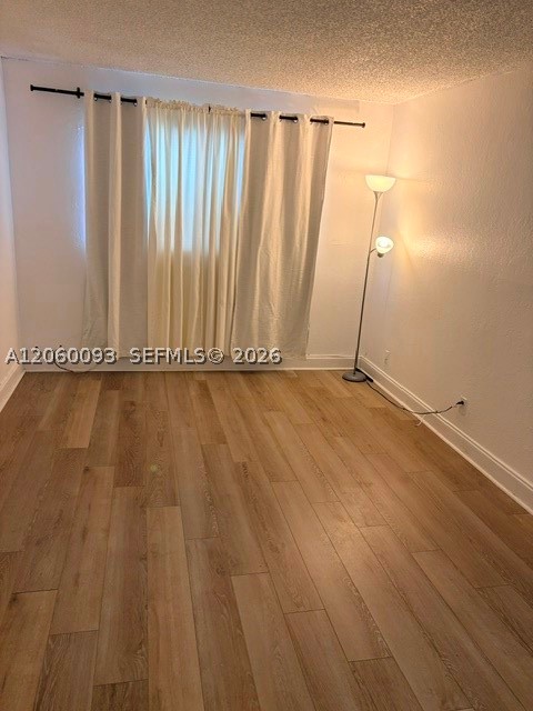 2775 Taft St 305 Property Photo 5