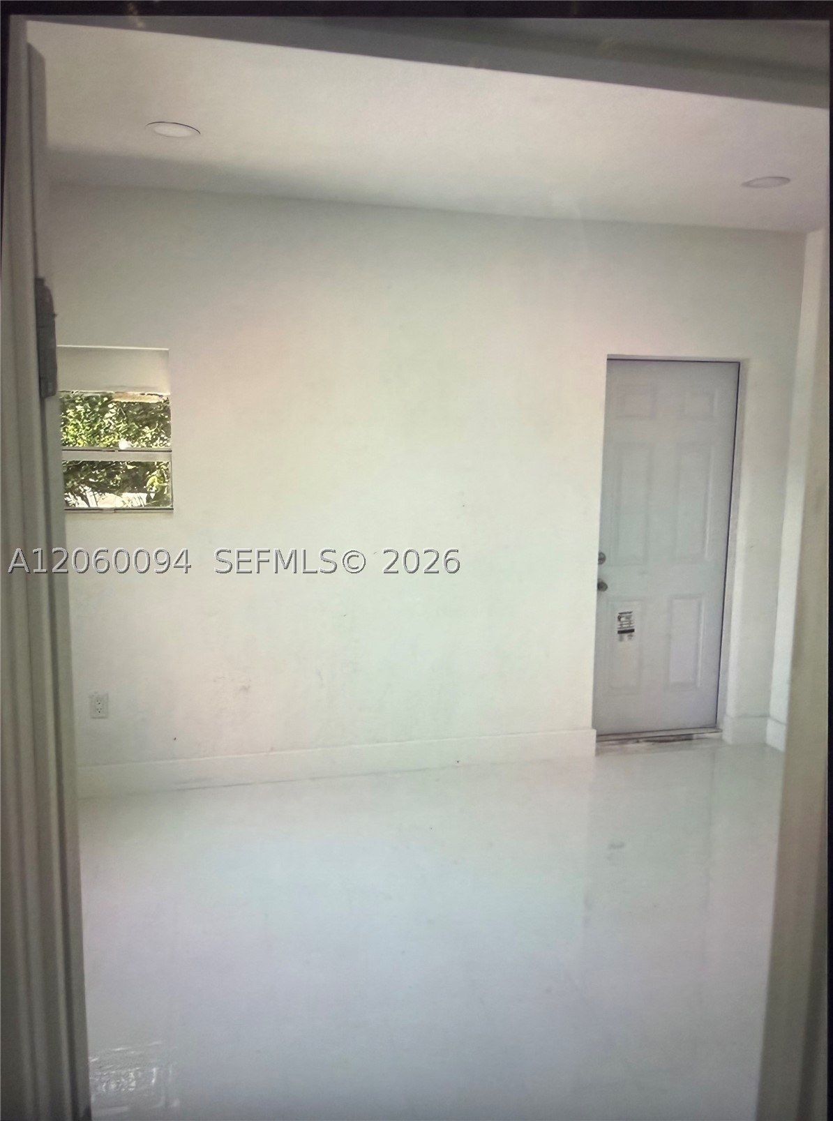 1870 Nw 5th St 1 Property Photo 7